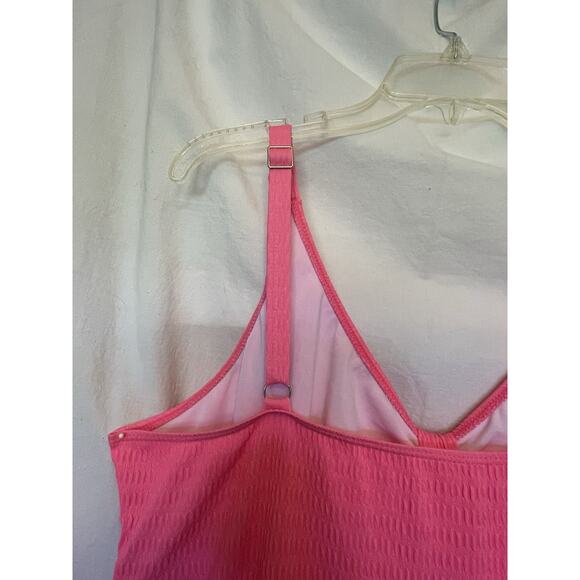 4XL Pink Textured One-Piece Swimsuit Adjustable Strap Ruched Sides Keyhole Front - Picture 8 of 10